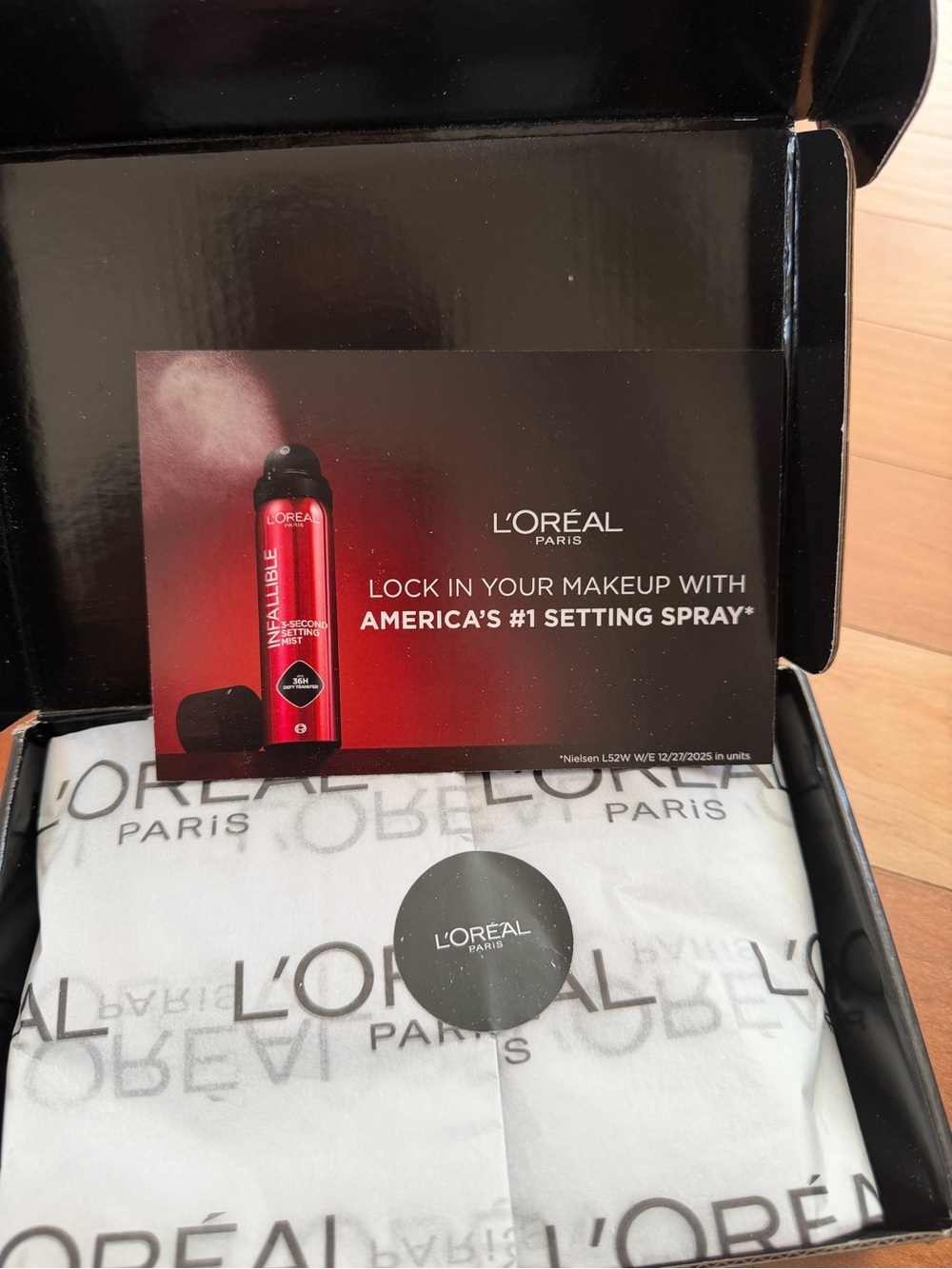 L'Oreal Infallible Setting Sp ray - Red Bottle